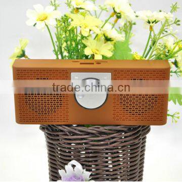 Mini Hot-selling Super Thin Bluetooth Speaker My Vision M8 Wireless Speaker Support U Disk photo-5