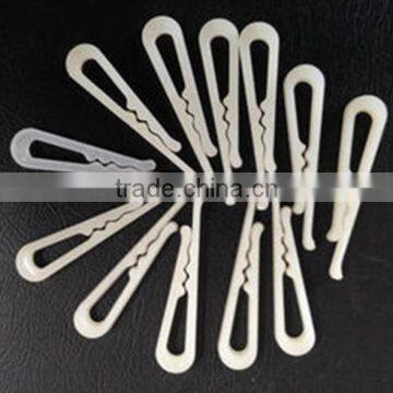 38mm in Length White Plastic Clips With Teeth