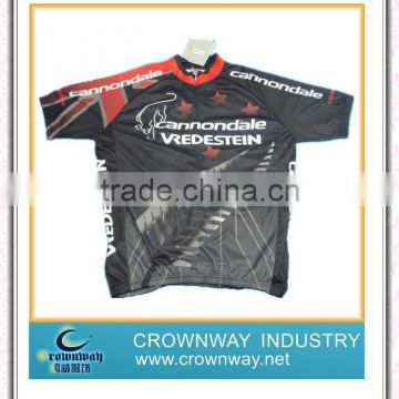 Mens cycling jersey & shorts