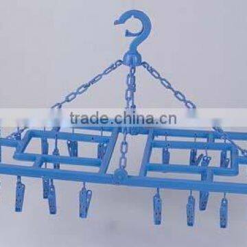 plastic clothes hanger with 32 clips