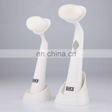 Professional Battery Operated Cleaning Brush Face Wash Cleaner photo-3