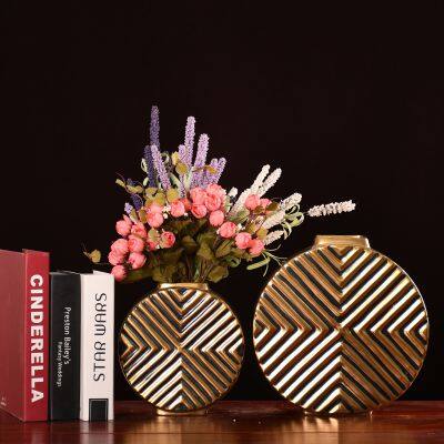 Light Luxury Glaze Large Black Gold Flat Ceramic Flower Vase For Coffee Shop Decor photo-2
