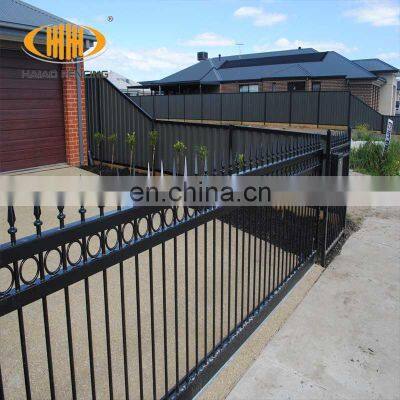 2020 Professional manufacturer pvc coated ornamental wrought iron fence /prefab iron fence panels /designs for steel fence