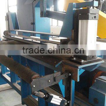 Polyurethane sandwich panel cutting machine