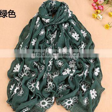 Wholesale Fashion Ladies Floral Embroidery Viscose Scarf Quality Choice