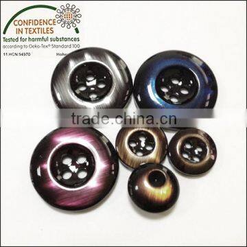 2014 hot sale 4 hole plastic buttons for garments wholesale                        
                                                Quality Choice