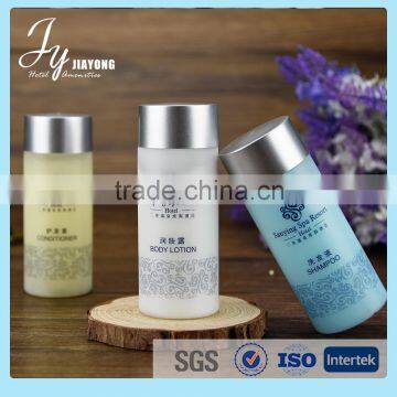 Promotional hotel bathroom bottles hotel cosmetic 30ml plastic bottle with logo