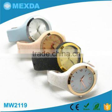 Hot sale custom new fashion design silicone strap lady fashion watch