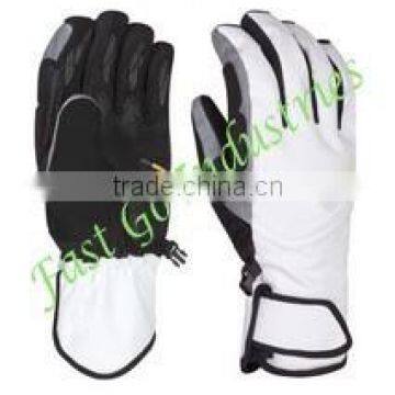 2015 Fashion new design winter heated gloves