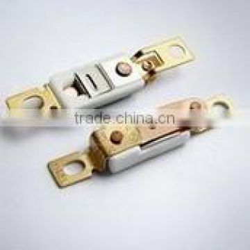 Hair dryer temperature switch