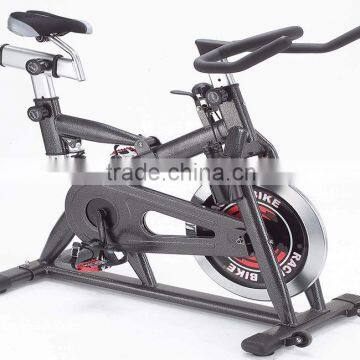 Fitness and sports gym equipments/ spin bike for sale