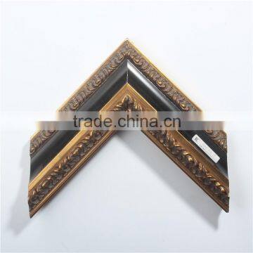 Wood canvas frame moulding