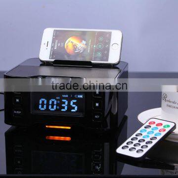 Multi-functional Speaker Dock With Programmable 90-minute Sleep Timer For Mobile Phones photo-3
