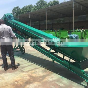 Mobile rubber belt conveyor for crushers line