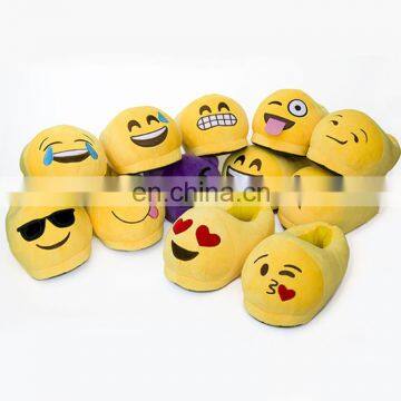 2016Hot Sell Plush Emoji Slippers