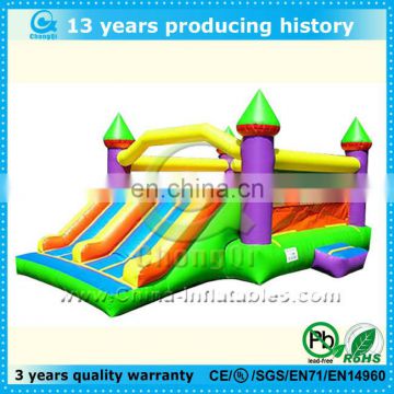 2014 hot sale durable inflatable bouncing castles with slide