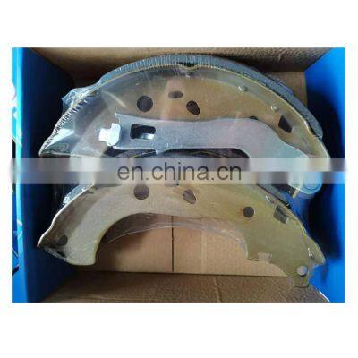 DSS high quality car spare parts assemble brake lining drum rear semi-metallic brake shoe for Dodge/Fiat