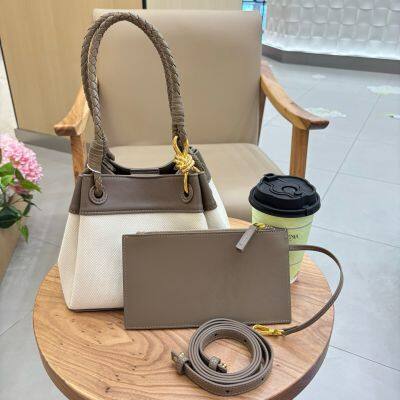 Lafite Splicing Head Layer Chard Basket Bag 2025 New Niche Design French Resort Beach Bag Women's Fashion Hand-held Shoulder Bag photo-2
