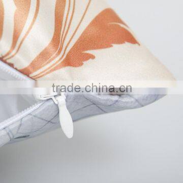 2016 Factory Price Fashionable Custom Made Cushion Cover With Artwork photo-4
