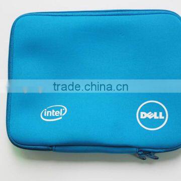 Neoprene bag protect your laptop well