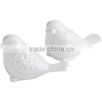 white ceramic bird salt and pepper shaker