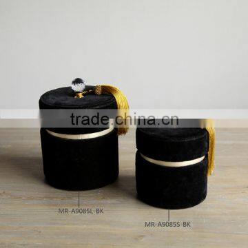 Two-tier European style luxury velvet tassels jewelry boxes                        
                                                Quality Choice