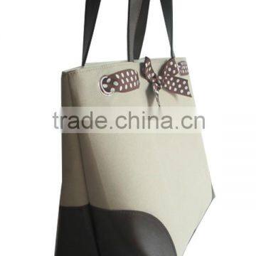 Beautiful 600D Polyester Leather Tote Style Handbag for Ladies photo-3