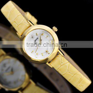 Fashion Lady Flower Dial Genuine Leather White Yellow Brown Pointer 30m Waterproof Lady Wrist Watch