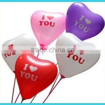 printed heart shaped latex balloon