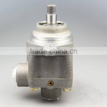 China No.1 OEM manufacturer, Genuine part for Volvo VT79A power steering pump OE No: 542000710 542 0007 10 with gears