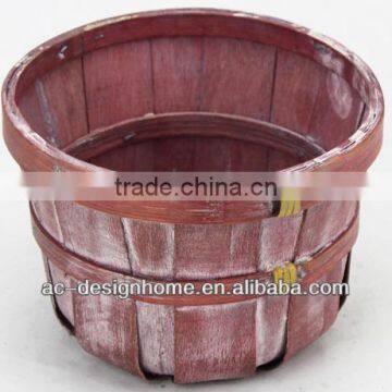 RED WASH ROUND BAMBOO CHIP BASKET