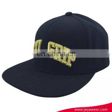 Wholesale Flat Hip Pop Sports Caps Fashion Custom Black Flat Brim 6 Panel Snapback Cap Hat