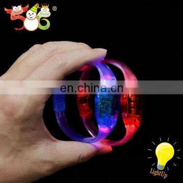 Newest Supreme Quality customized flashing led bracelet