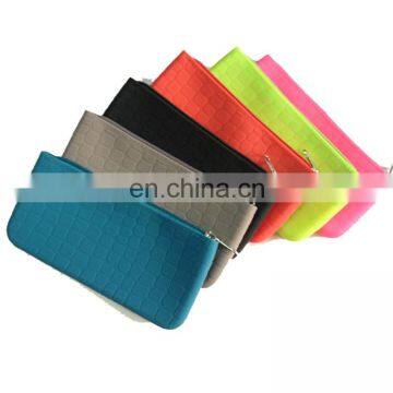 Custom Embossed Desgin Silicone Pencil Pouch Zipper Fashion Ladies Hand Clutch Purse Wallet photo-6
