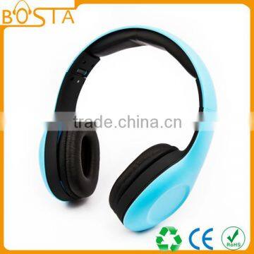 Winter Snowing Stylish Warm Colorful Top Fashion One Pin Plug Colorful Headset photo-3