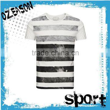 Men's fashionable slim fit black and white striped t-shirt wholesale