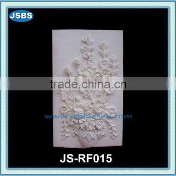 White marble flower relief carving