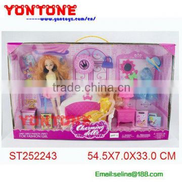 2012 Plastic doll with furniture for fashion girl