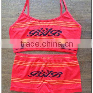 Hot Selling Mature Bra Panty Set for Women photo-2