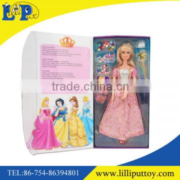 Girl doll toy with DIY beauty accessories