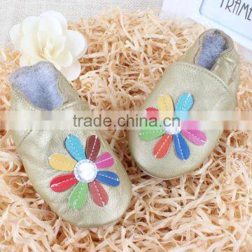 A-bomb Cute Abordable Rainbow Flower wholesale baby cow leather babies Infants moccasins manufacturers infant prewalking shoes