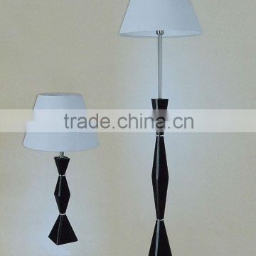 2015 Modern black wooden and white shade hotel lamp/lights