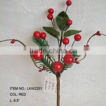 wholesale high quality artificial holly leaf pine needle and diy foam red berry pick 9.5" branches pick decoration in christmas