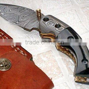 A BUFFALO HORN HANDLE, HANDMADE DAMASCUS STEEL LINER LOCK HUNTING FOLDING KNIFE