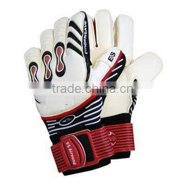 BEST GOAL KEEPING GLOVES