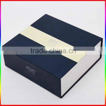 New paper gift packaging box designs with black foam from China