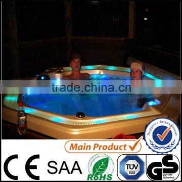 2016 new arrival Europe LED round whirlpool outdoor spa