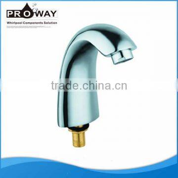 Bathroom Accessories Brass Chromed Bathtub Shower Spouts Bath Water Faucet Spout