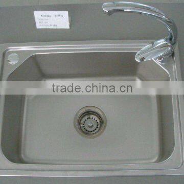 Single bowl stainless steel kitchen sink