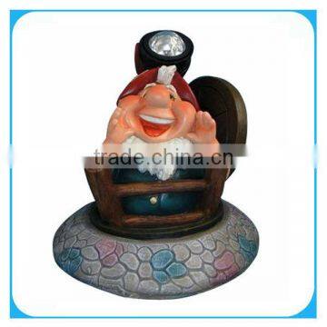 Garden decor solar gnome ornament